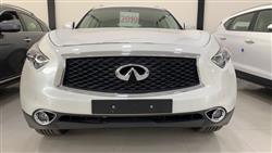 Infiniti QX70